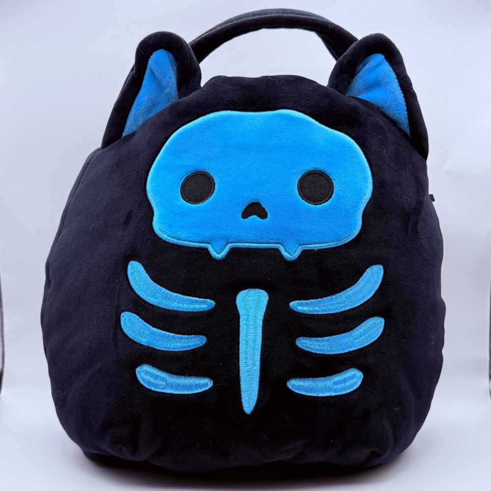 Squishmallows Halloween Scrapper Skeleton Cat Treat Bucket Black Blue‎ Plush Bag